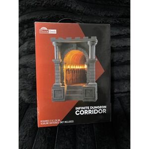 ThinkGeek Infinite Dungeon Corridor Diorama Display Infinity Mirror Lights Up